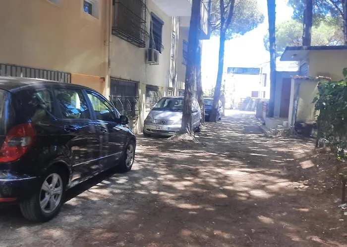 アパート Pine 2 1 ゴーレム