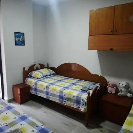 Apartamento Pine 2 1 Golem (Tirana)